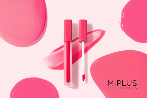 What Is Lip Gloss Made Of  Ingredients & Formulas